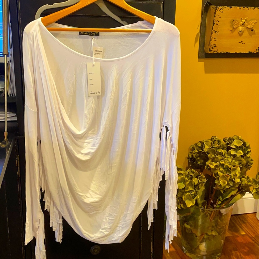 James and Joy Fringe tee